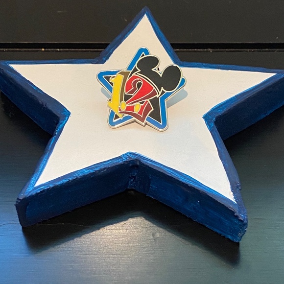 Disney WDW 2012 Stars Mini-Pin Collection Mickey Mouse Ears 12th Birthday/Anniv. - Picture 2 of 6